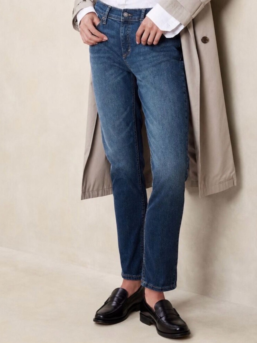 Banana Republic Girlfriend Jeans Dark Wash Denim